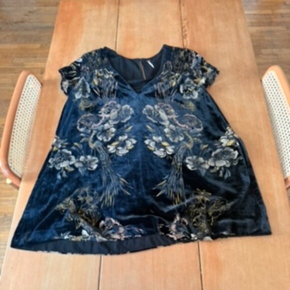 Free People Velvet Floral Dress - Size Small - Picture 1 of 4
